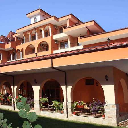 Hotel Liani ساني بيتش المظهر الخارجي الصورة