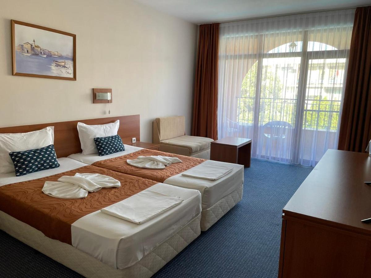 Hotel Liani ساني بيتش المظهر الخارجي الصورة