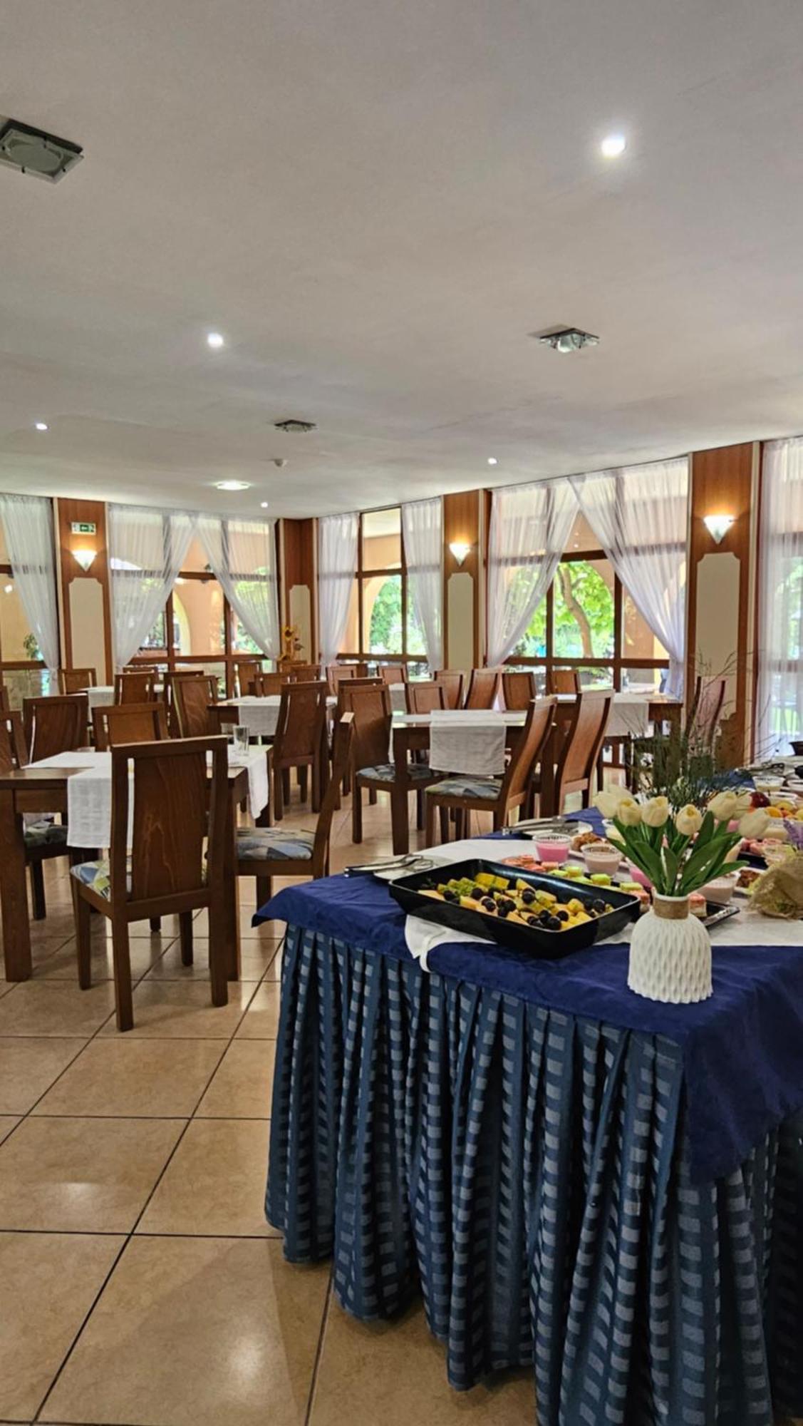 Hotel Liani ساني بيتش المظهر الخارجي الصورة